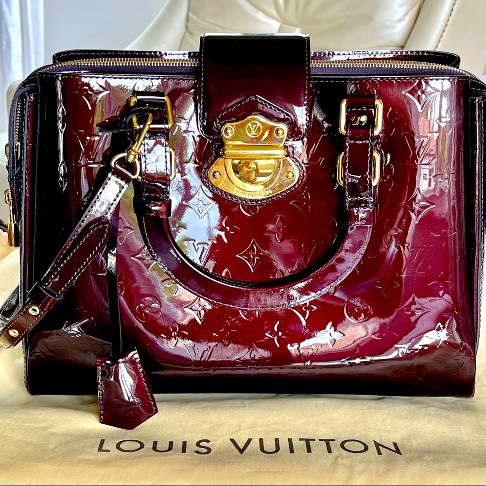 LOUIS VUITTON “Melrose Avenue” Bag